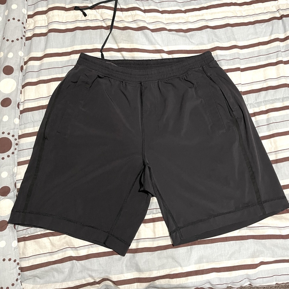 Men’s Lululemon shorts